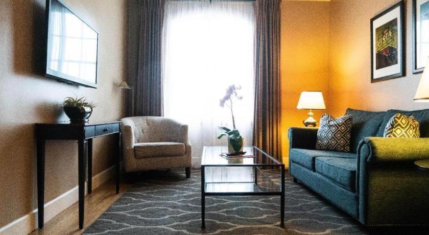 Hotel Normandie Angeles 3*